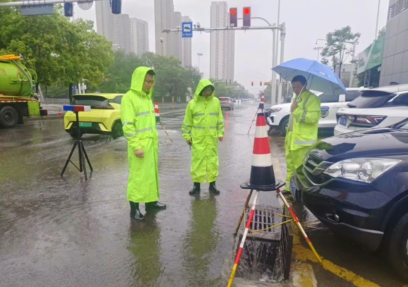无惧风雨，以“迅”应“汛”，跑出城市排水加速度——车谷城排全力应对入汛首轮强降雨