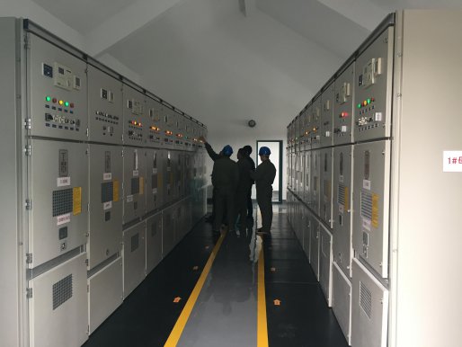 凤凰工业园5号开闭所电力工程圆满完工送电