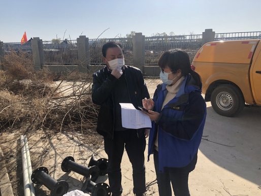 搭建方舱医院的生命水线 车都供水义不容辞