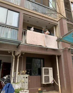 瞧瞧这里的年轻人