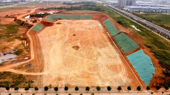 闻令而动、大战快干，疾控中心场平工程完成竣工验收