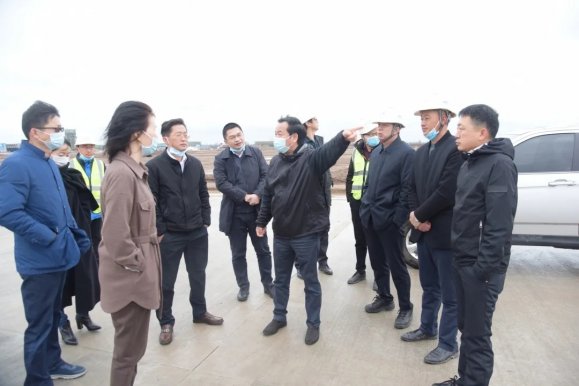 开拓思路谋发展 奋勇向前正当时——王洋副区长调研通航建投公司