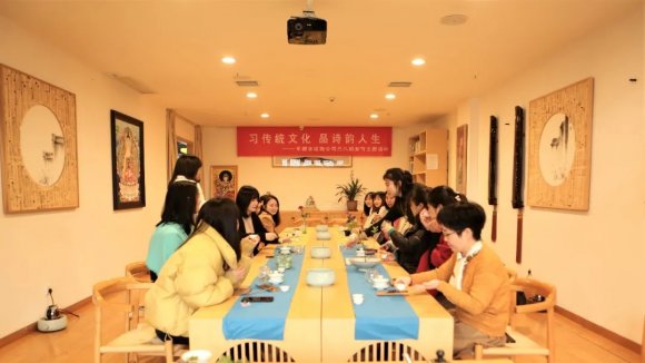 习传统文化 品诗韵人生