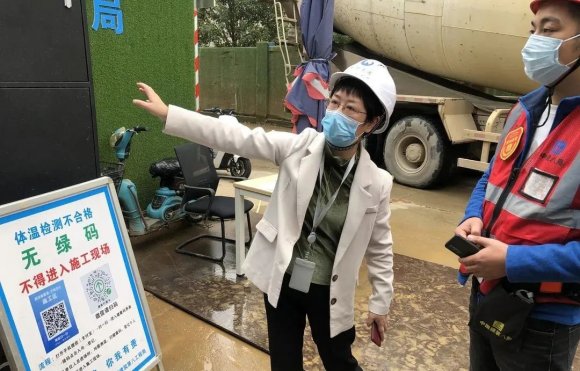 车都集团领导督导一线防疫工作