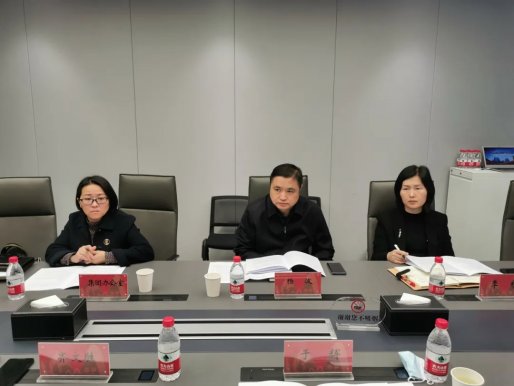 车都集团党委书记、董事长杨波一行前往智投公司调研指导工作