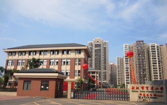 共建区小学教学楼二期项目投入使用