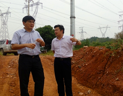公司领导检查市政项目并解决先进制造业园区周边市政建设相关问题